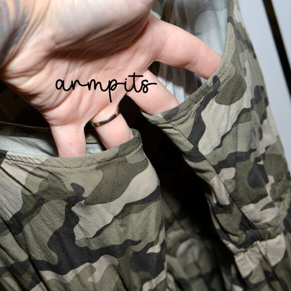 FREE WITH BUNDLE - Torrid 4 (4X) Camo Mini Challis Zip-Front Shirt Dress FLAWED - Picture 8 of 15